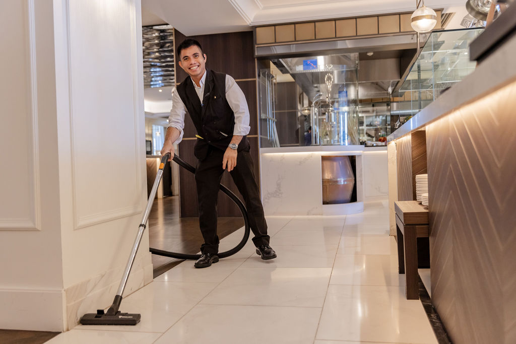 The Next Wave of Efficiency: Why Outsourcing Cleans Up on Cost, Quality and Control